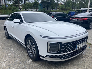 HYUNDAI GRANDEUR HYBRID GN7 2023