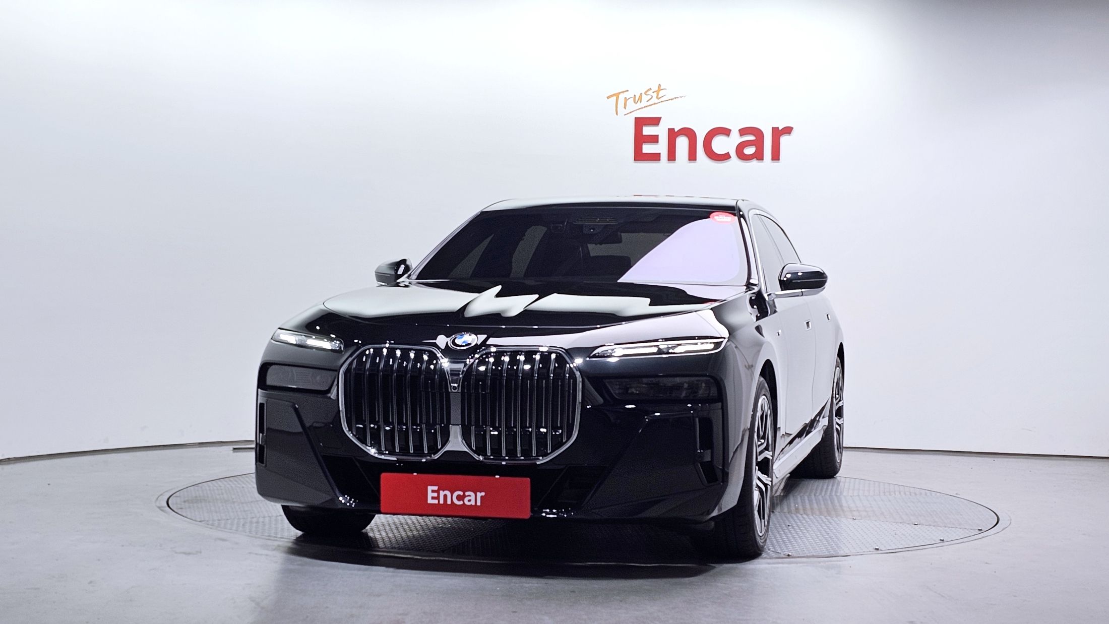 BMW 7-SERIES G70 2025