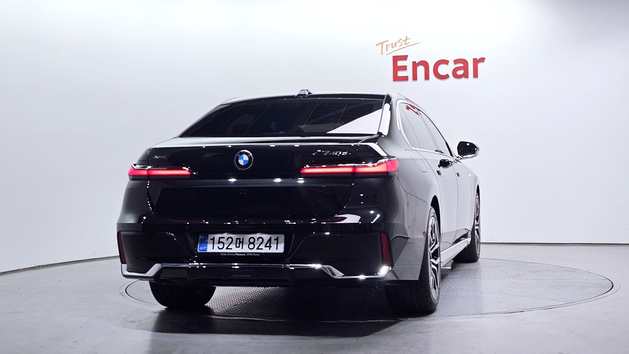 BMW 7-SERIES G70 2025