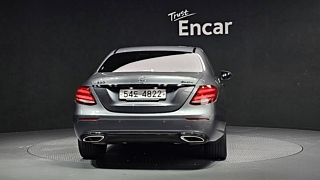 MERCEDES BENZ E-CLASS W213 2018