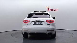 MASERATI LEVANTE 2018