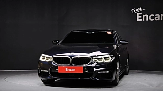 BMW 5-SERIES G30 2017