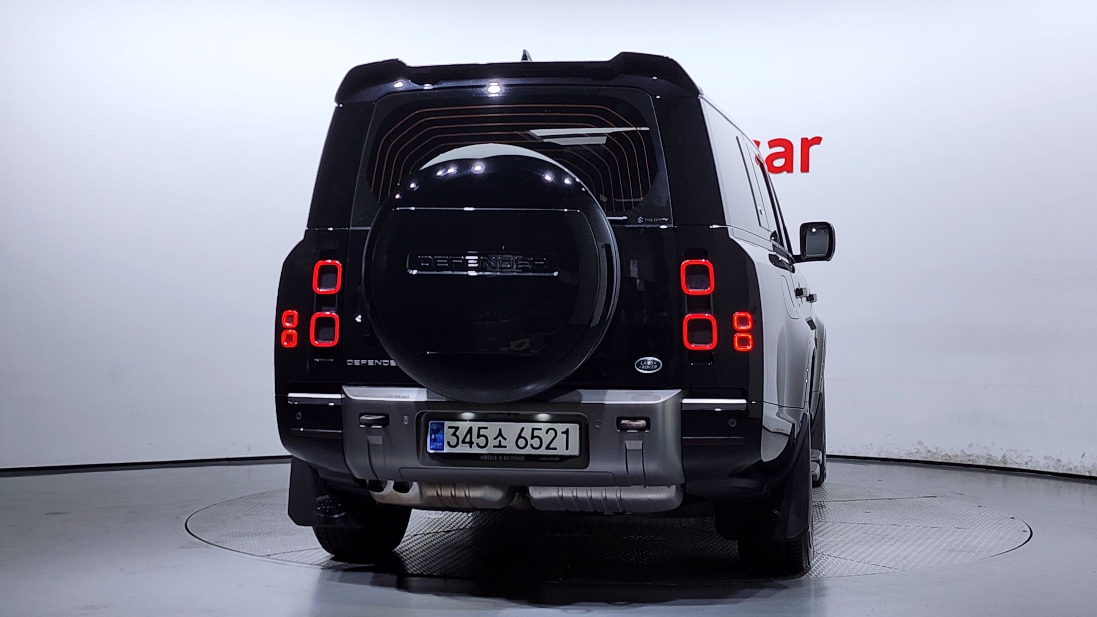 LAND ROVER DEFENDER L663 2023