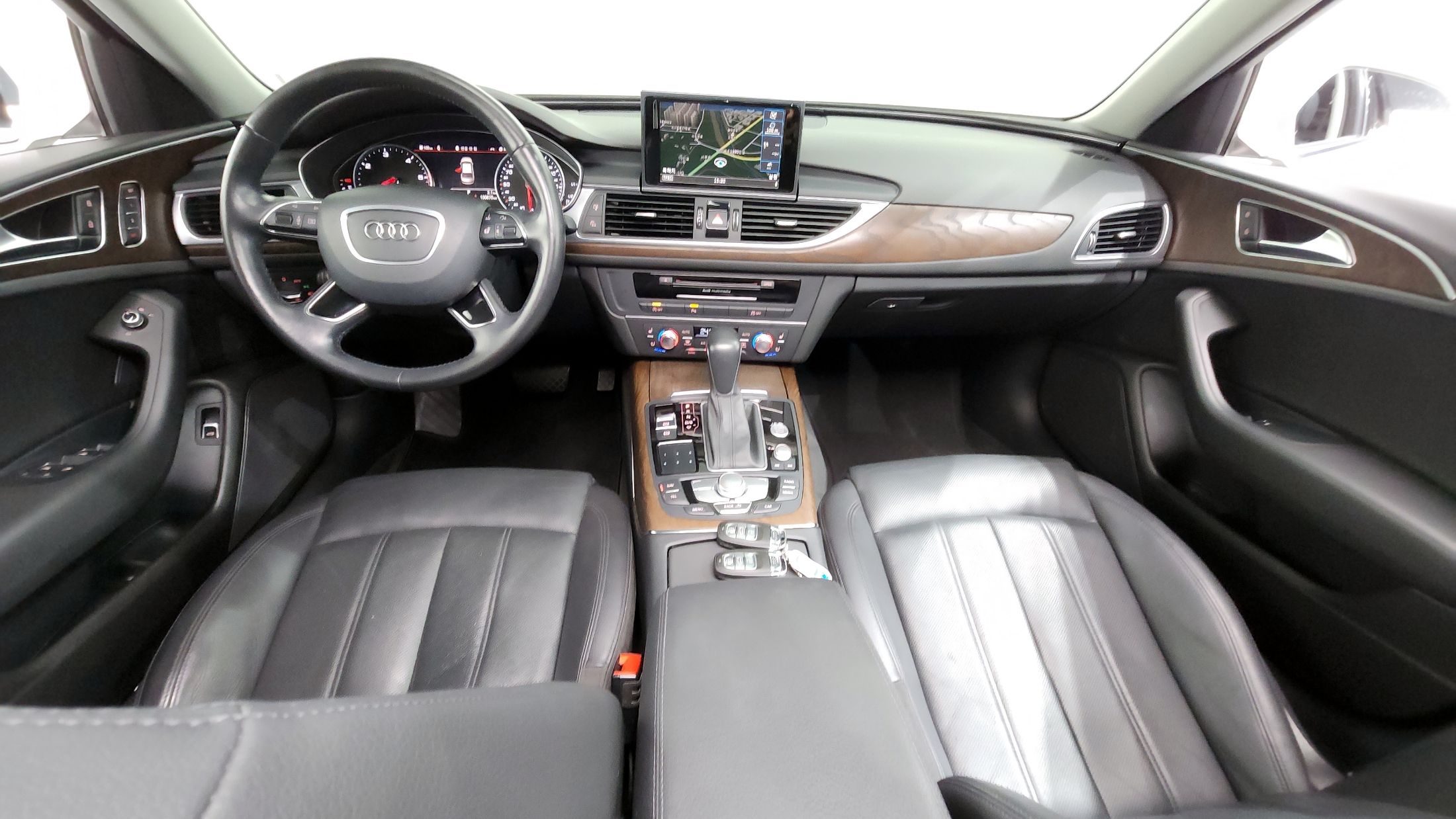 AUDI A6 2015