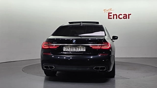 BMW 7-SERIES G11 2017