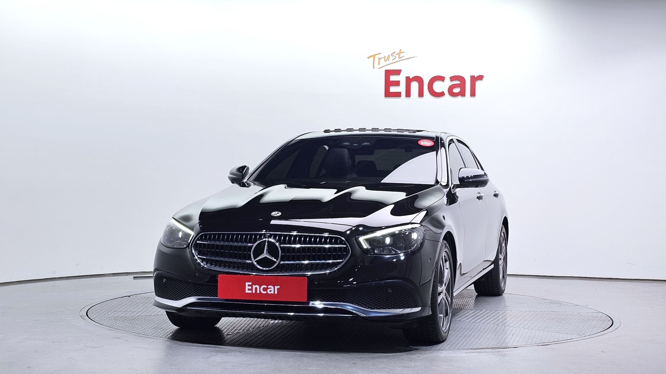 MERCEDES BENZ E-CLASS W213 2021