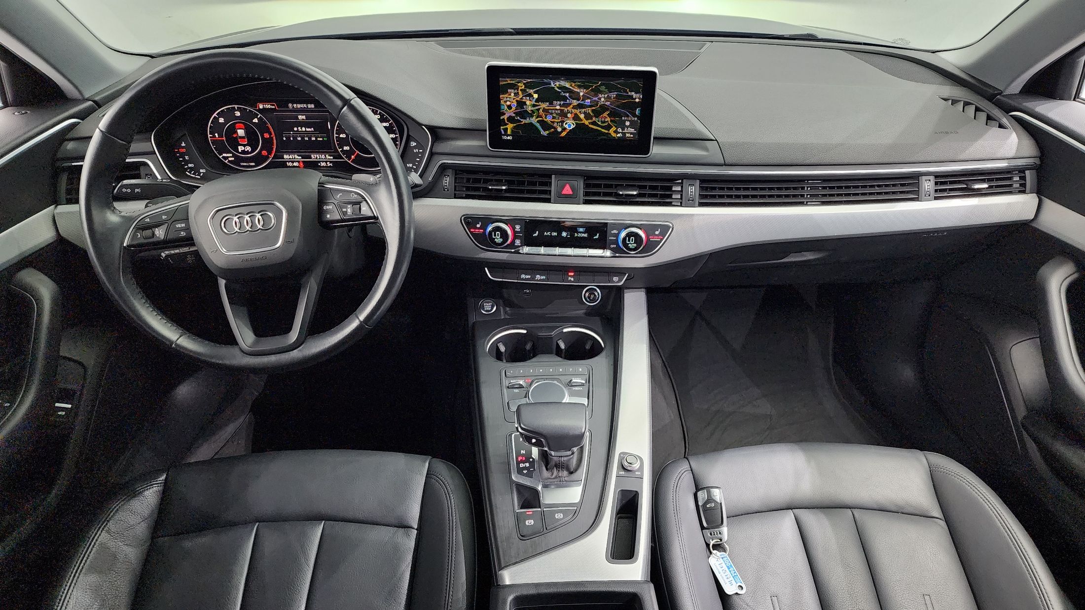 AUDI A4 B9 2018