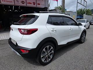 KIA STONIC  2019