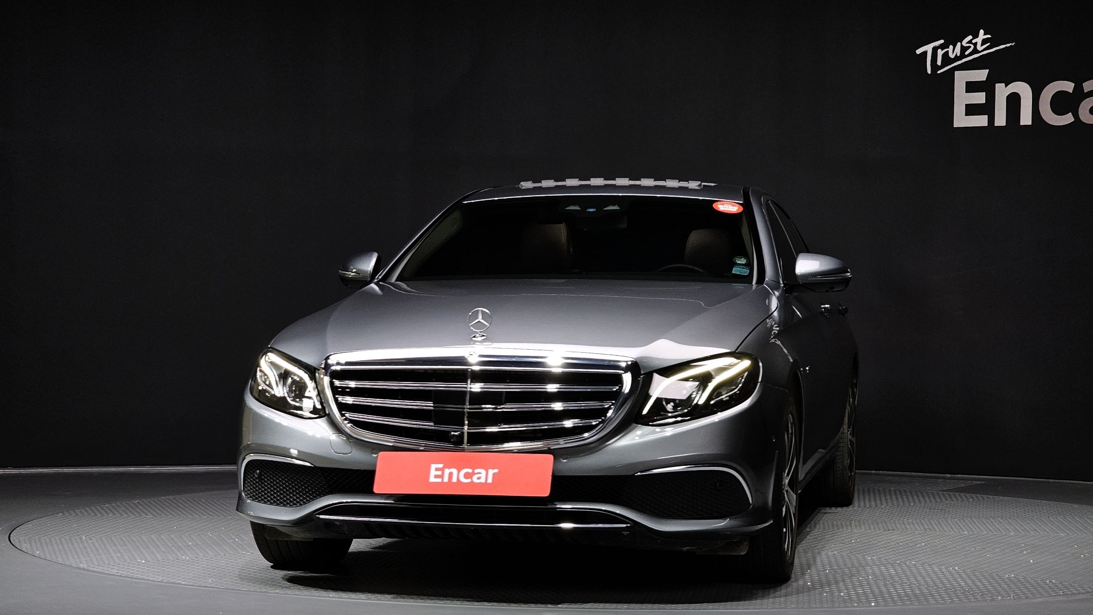MERCEDES BENZ E-CLASS W213 2020