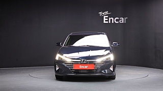 HYUNDAI AVANTE AD 2019