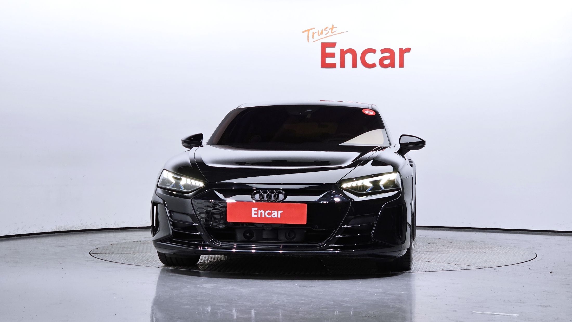 AUDI E-TRON 2022