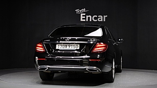 MERCEDES BENZ E-CLASS W213 2020