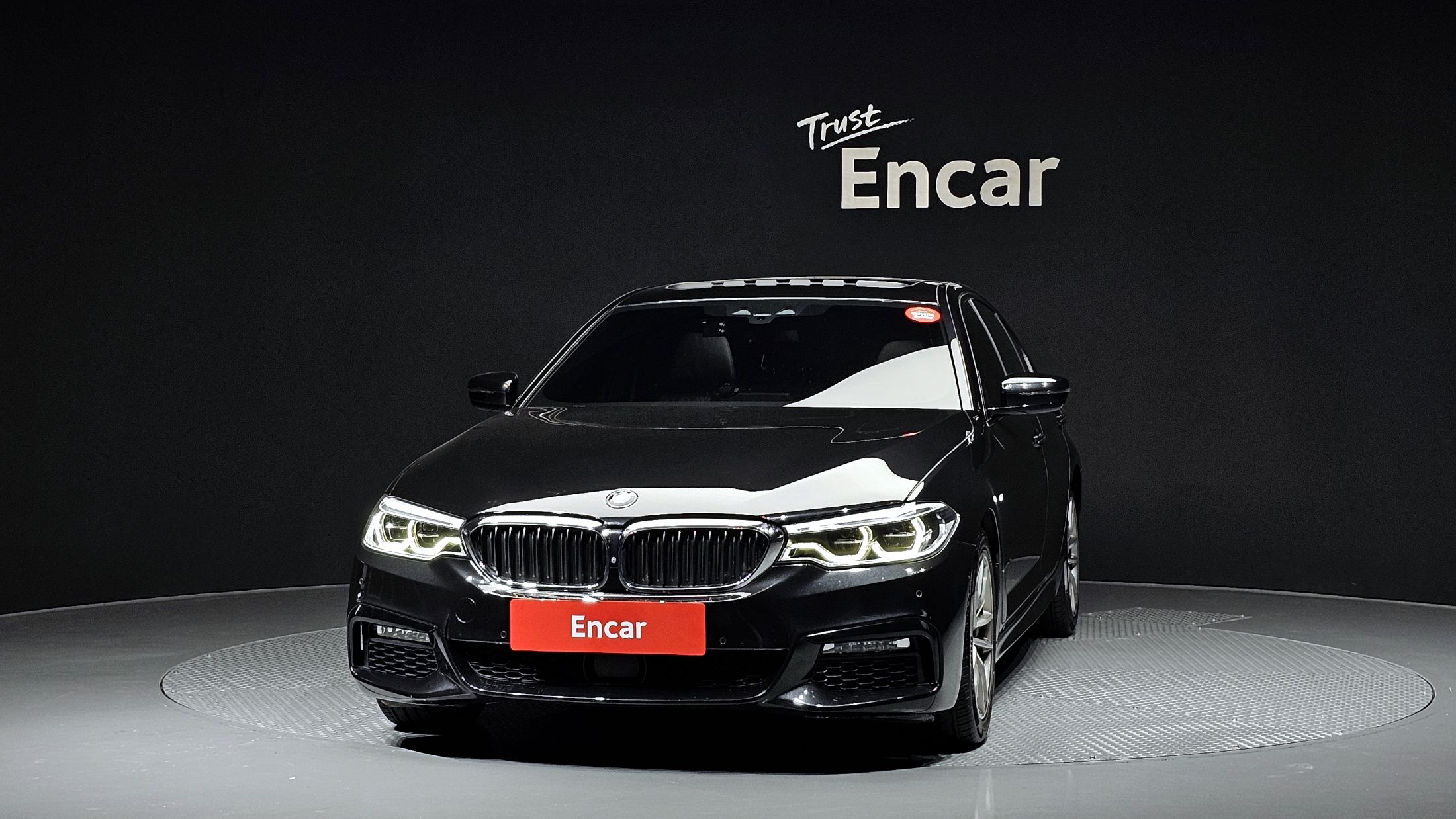 BMW 5-SERIES G30 2017