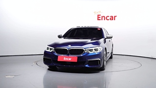 BMW 5-SERIES G30 2019
