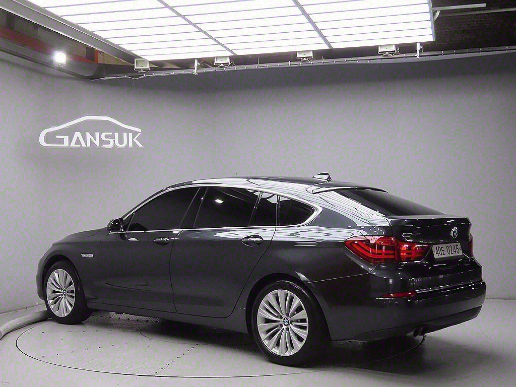 BMW 5-SERIES GT F07 2016