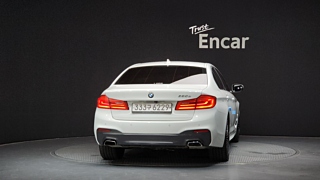 BMW 5-SERIES G30 2020