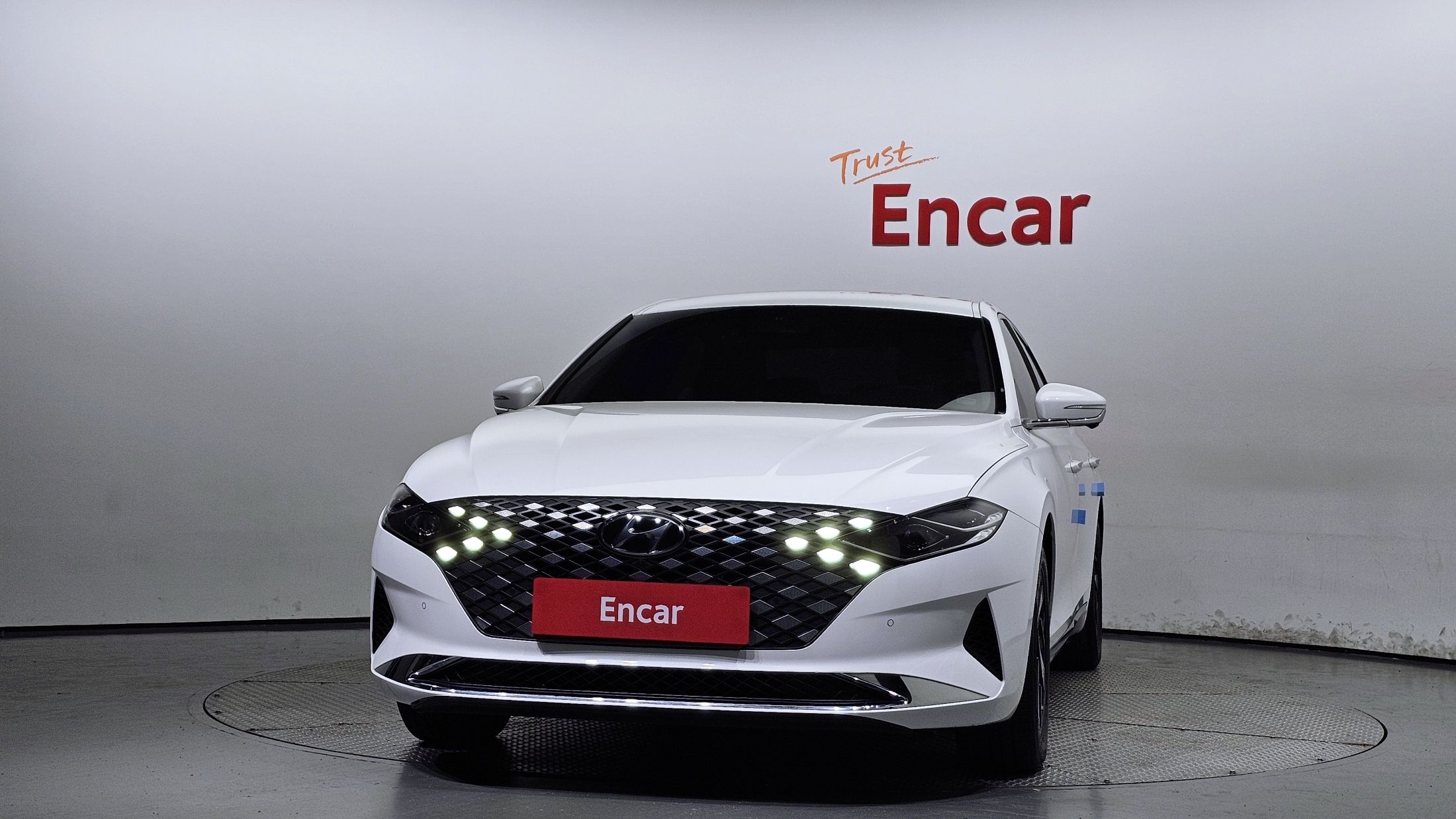 HYUNDAI GRANDEUR IG HYBRID 2022