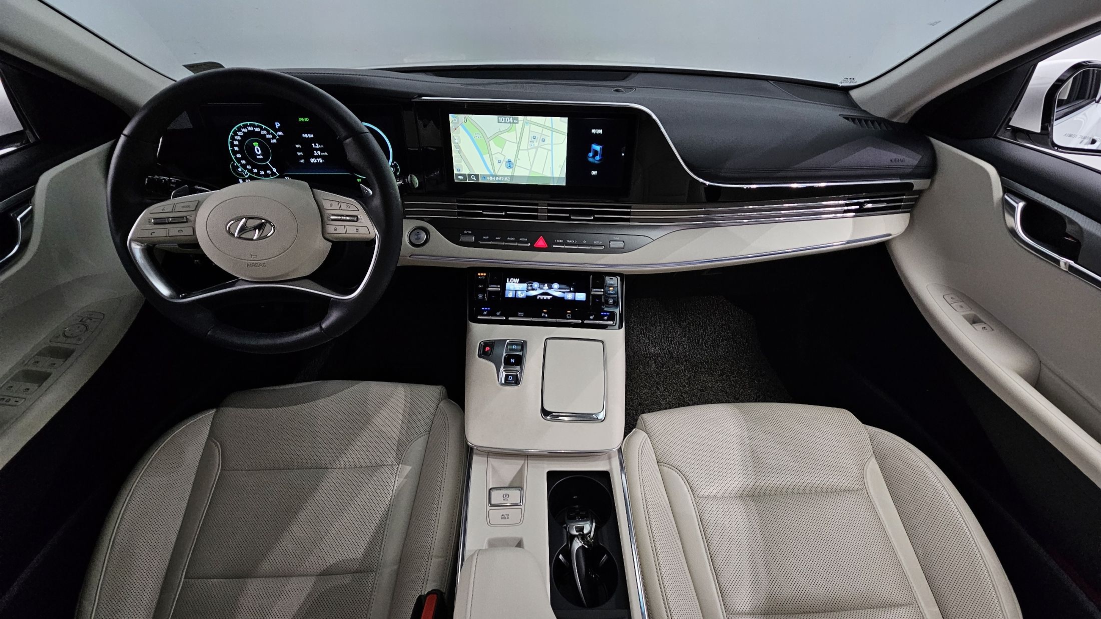 HYUNDAI GRANDEUR IG HYBRID 2022