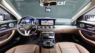MERCEDES BENZ E-CLASS W213 2019