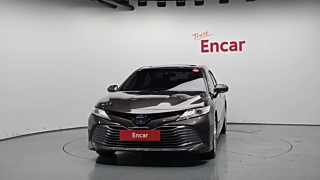 TOYOTA CAMRY XV70 2018