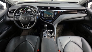 TOYOTA CAMRY XV70 2018