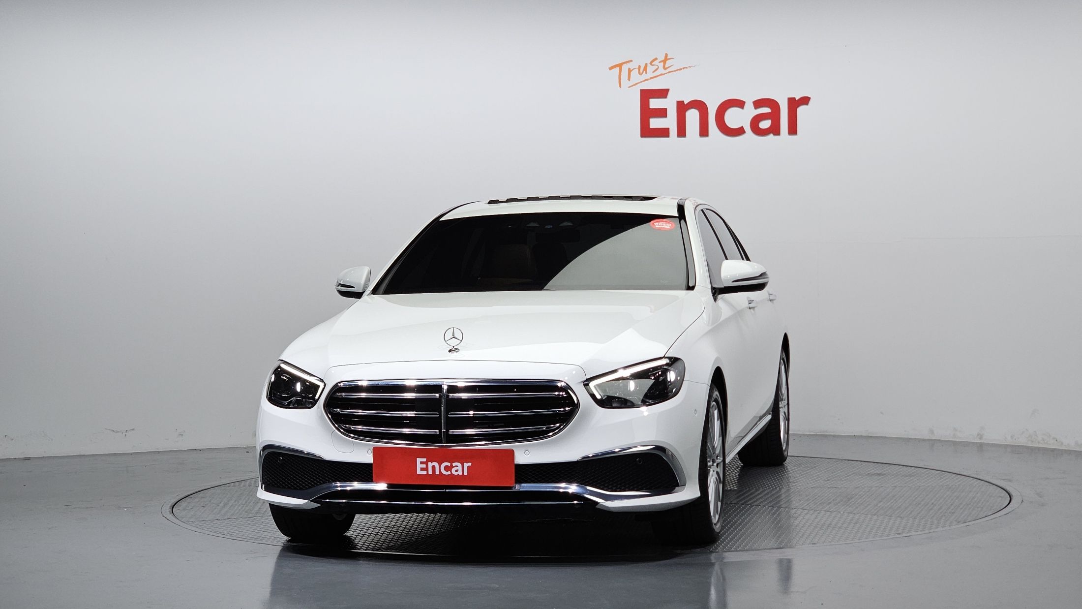 MERCEDES BENZ E-CLASS W213 2020