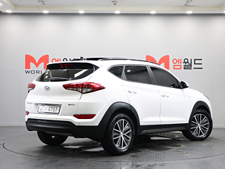 HYUNDAI TUCSON 2015