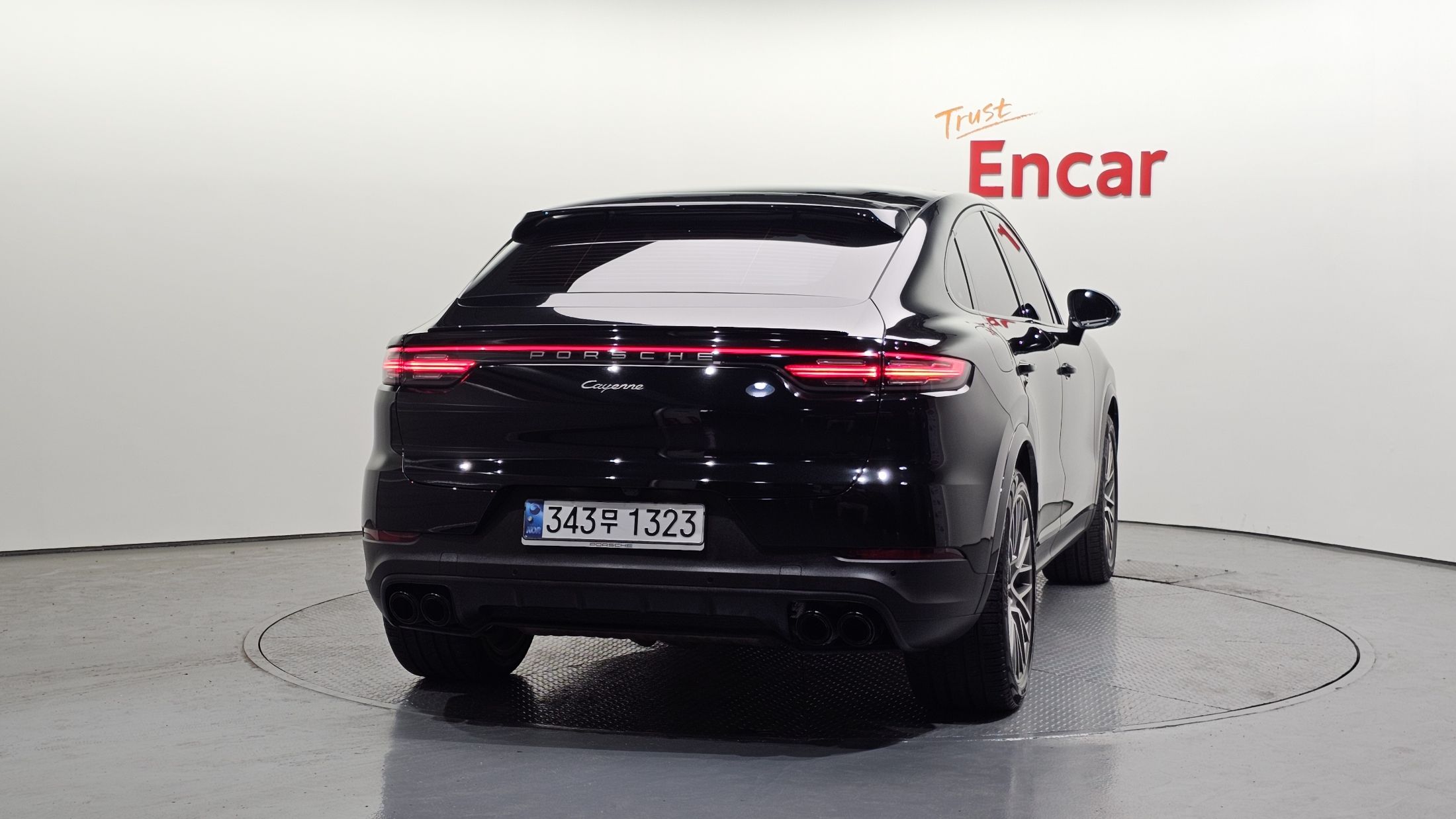 PORSCHE CAYENNE PO536 2022