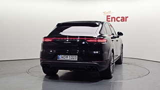 PORSCHE CAYENNE PO536 2022