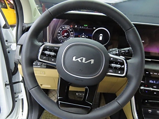 KIA CARNIVAL 2022