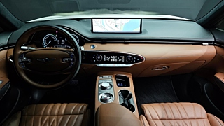 GENESIS GV70 2023