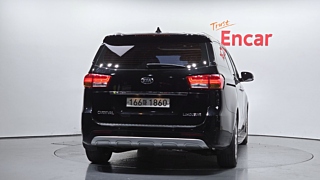 KIA CARNIVAL 2017