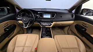KIA CARNIVAL 2017