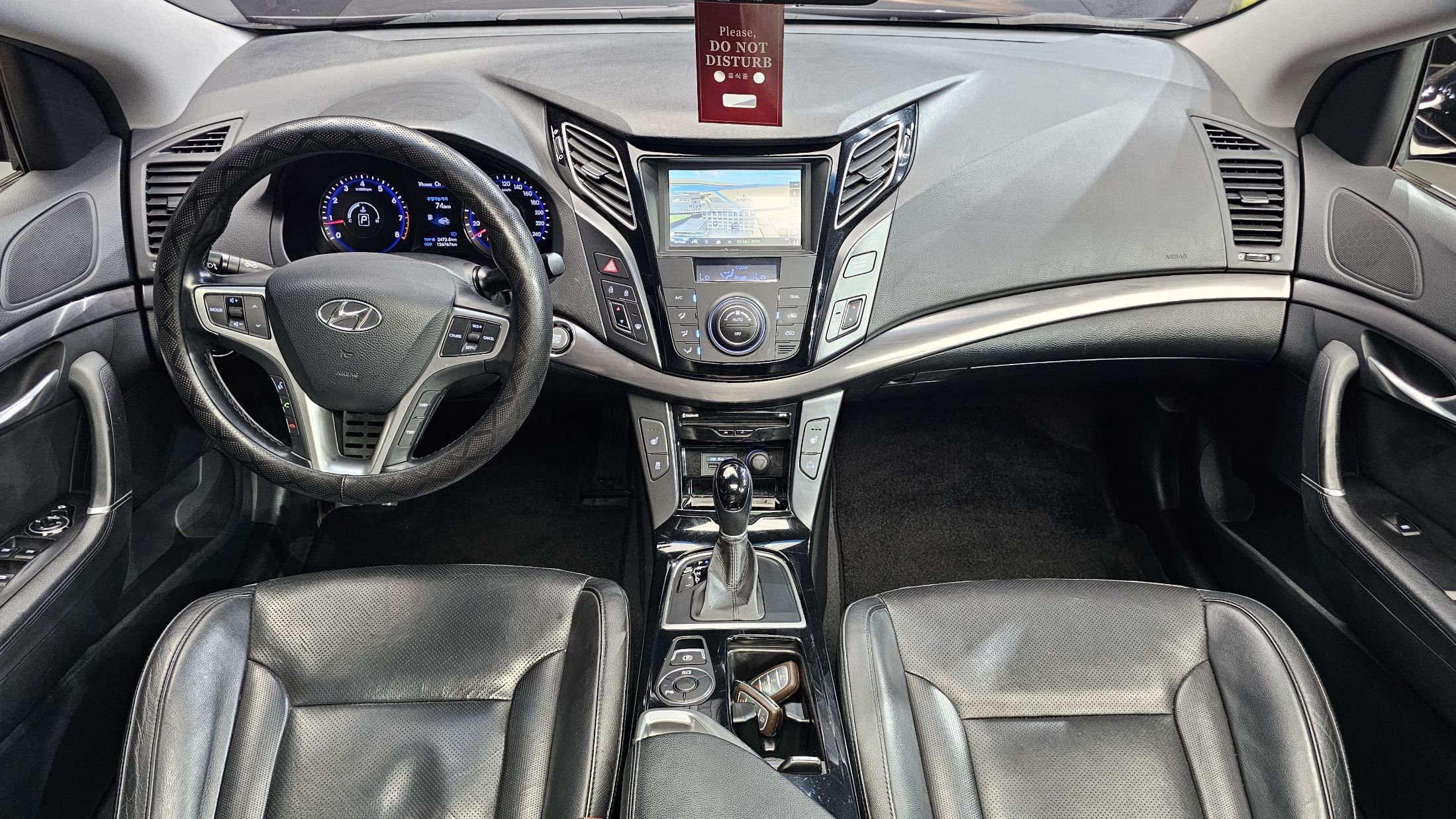 HYUNDAI I40 SALOON 2012