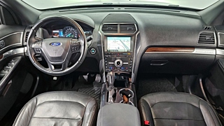 FORD EXPLORER 2018