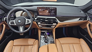 BMW 5-SERIES G30 2021