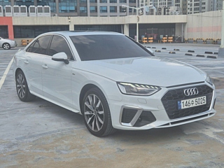 AUDI A4 B9 2023