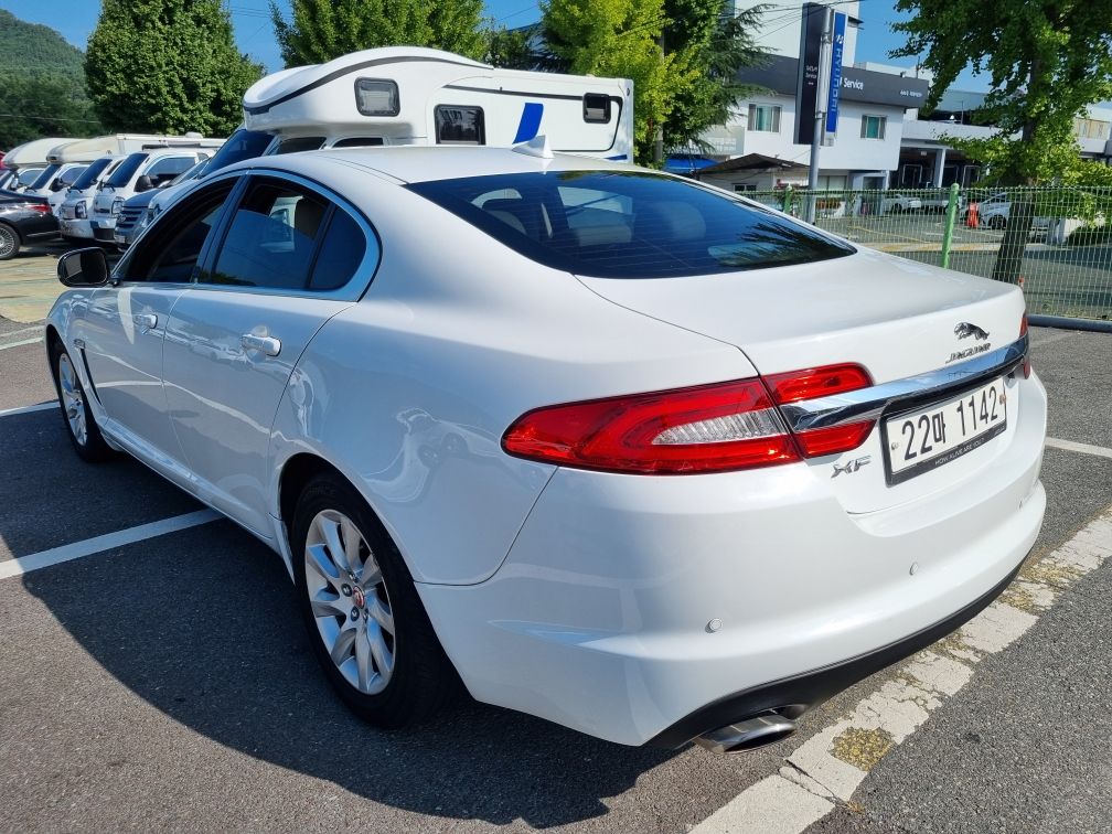 JAGUAR XF 2014