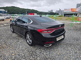 HYUNDAI GRANDEUR IG 2019