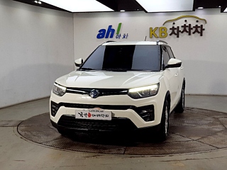 SSANGYONG TIVOLI VERY NEW 2021