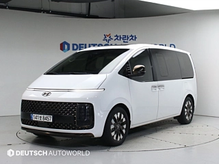 HYUNDAI STARIA  L3.5 Lounge 9 Seater 2021