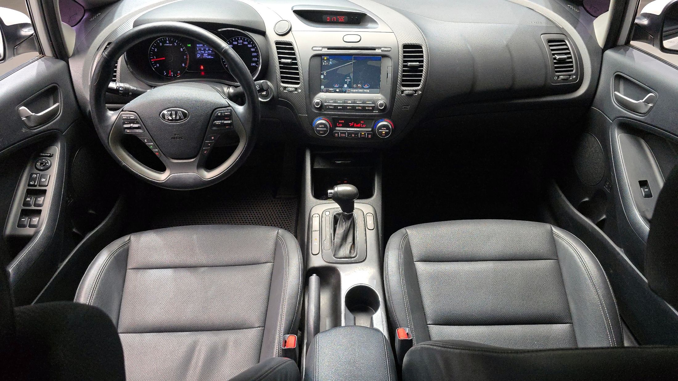 KIA K3 2015