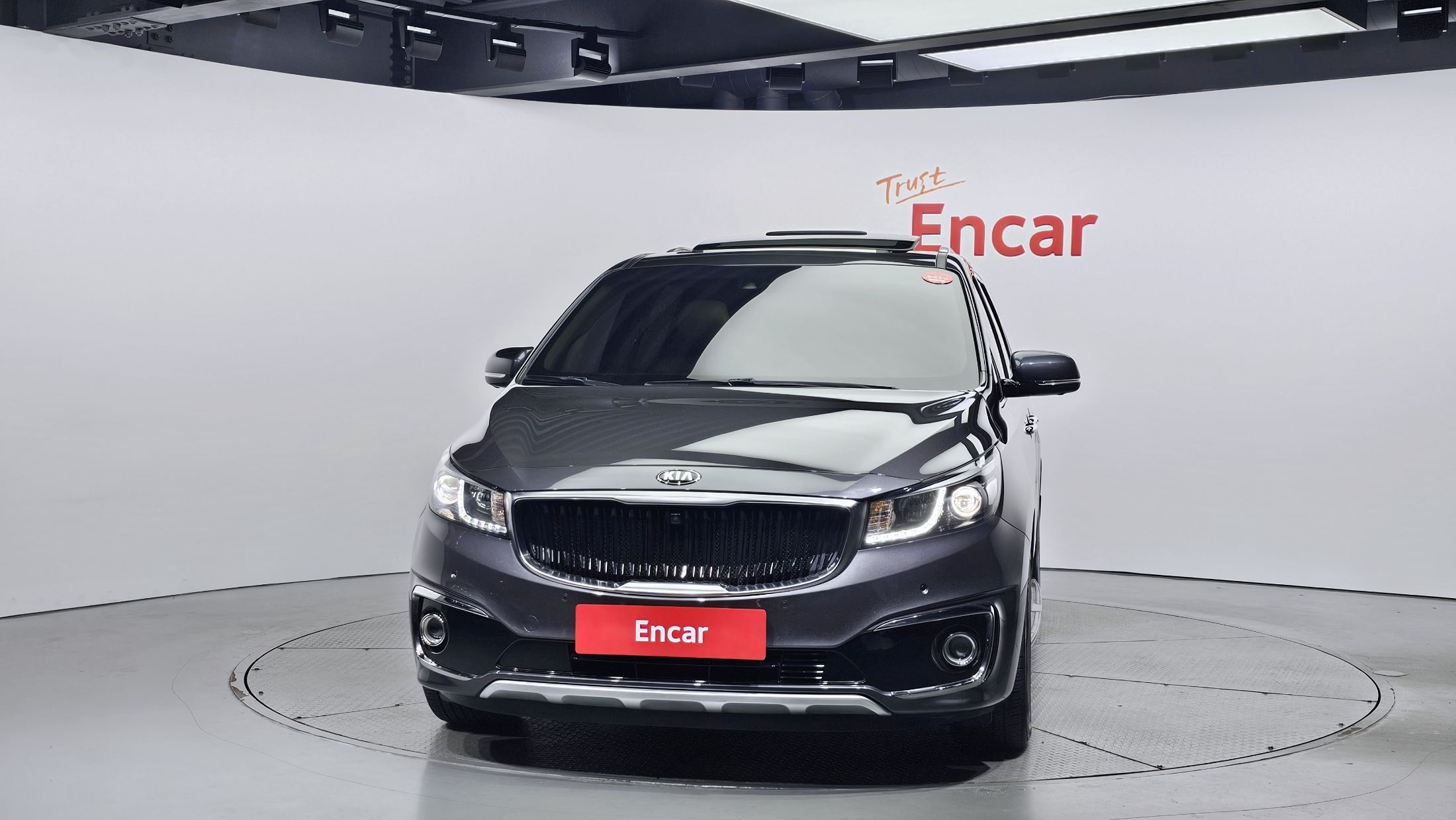 KIA CARNIVAL 2017