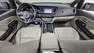 KIA CARNIVAL 2017