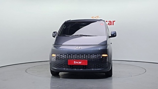 HYUNDAI STARIA 2024