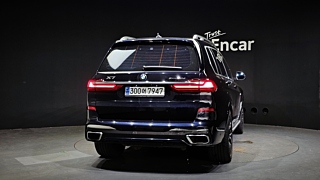BMW X7 G07 2022