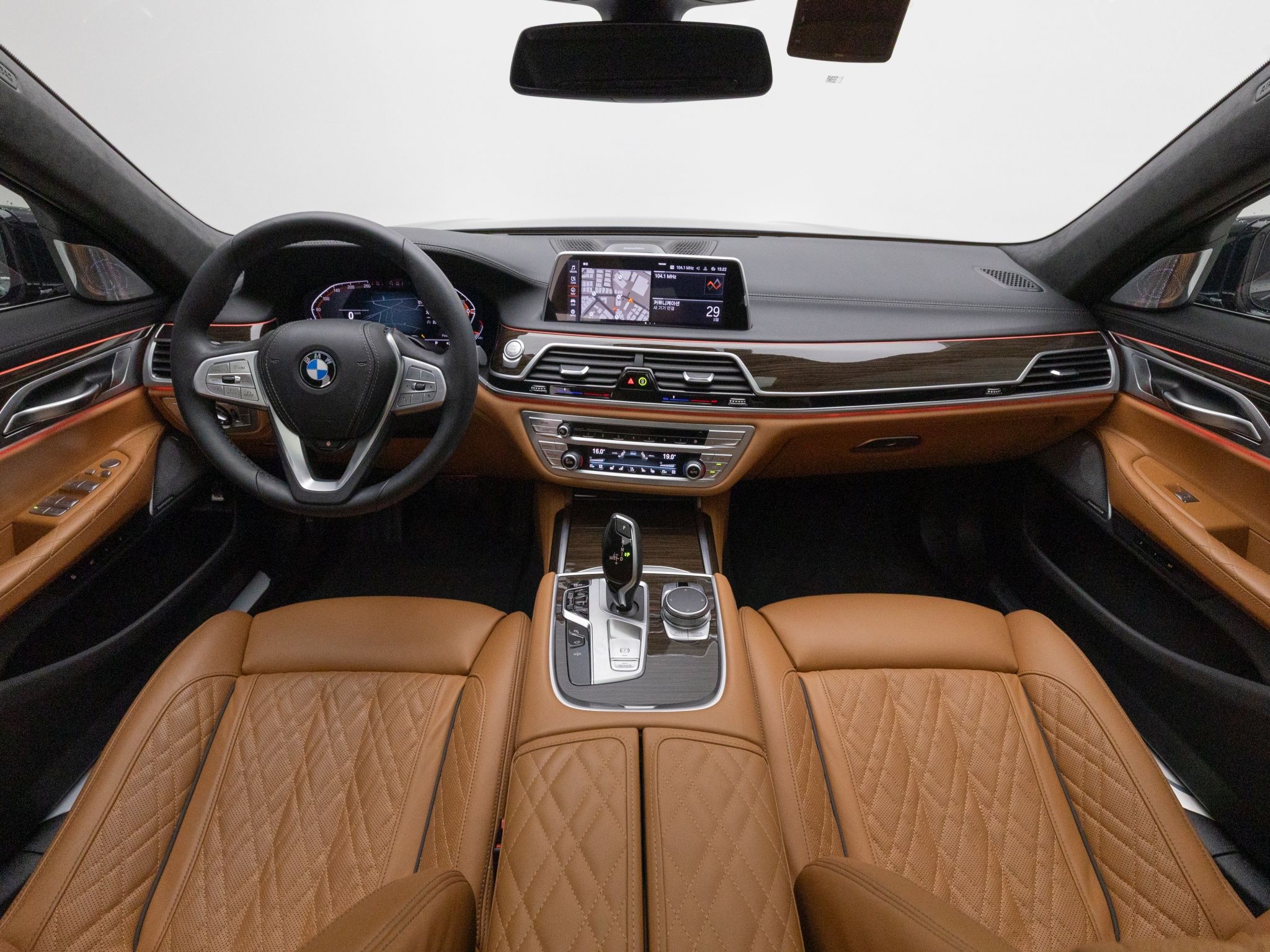 BMW 7-SERIES G11 2022