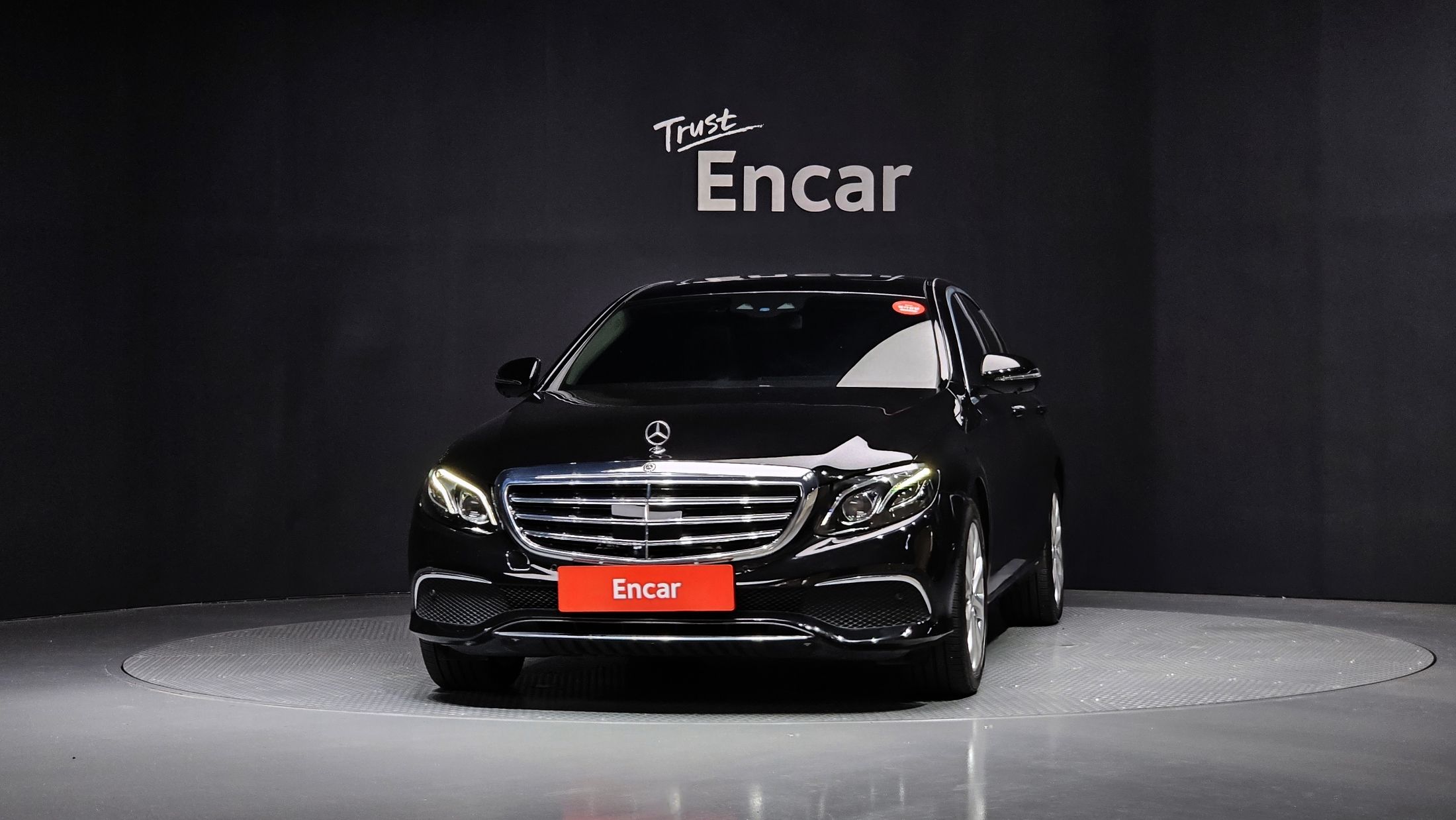 MERCEDES BENZ E-CLASS W213 2020