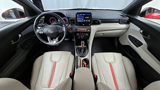 HYUNDAI VELOSTER JS 2018