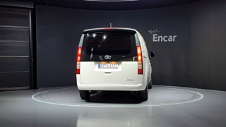 HYUNDAI STARIA 2023